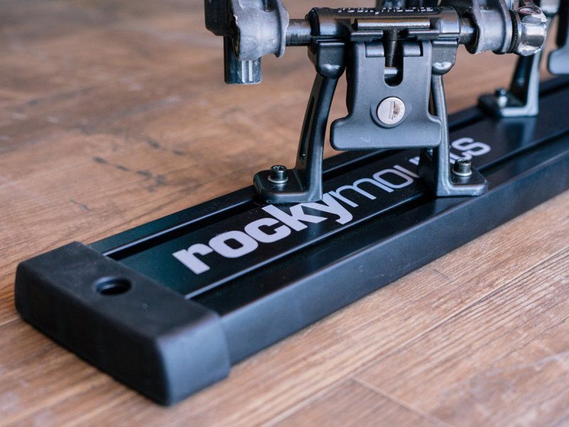 Fahrrad-Befestigungsschiene VanTrack 24" — Rocky Mounts