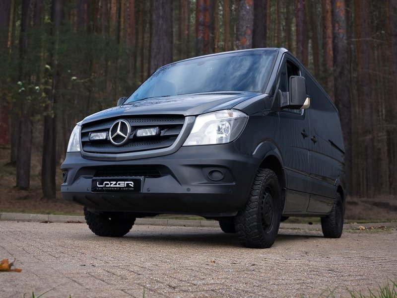 Integrační sada Lazer Triple-R Elite do masky chladiče pro Mercedes Sprinter W906 2013-2017 — Lazer