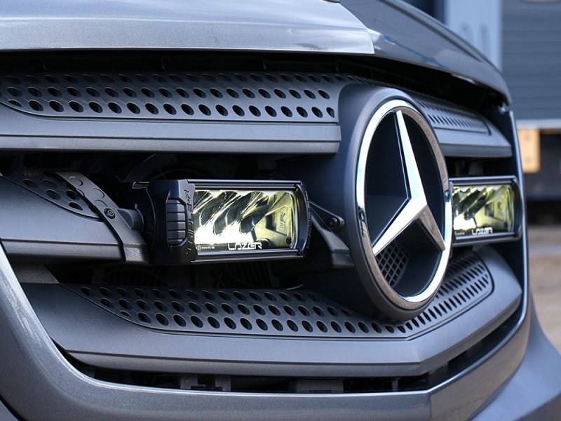 Integrační sada Lazer Triple-R Elite do masky chladiče pro Mercedes Sprinter W906 2013-2017 — Lazer