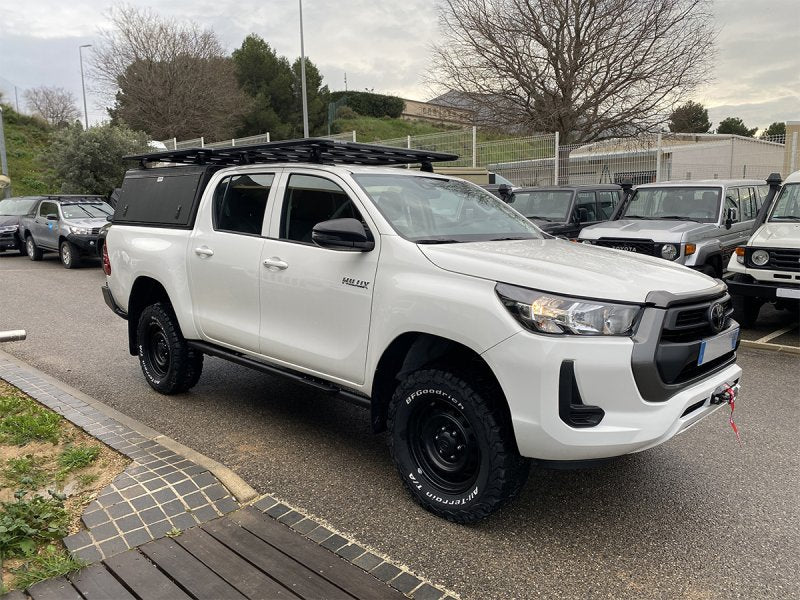 Seilwinden-Grundplatte für Original-Stoßstange für Toyota Hilux Revo nach 01/2021 — N4-Offroad