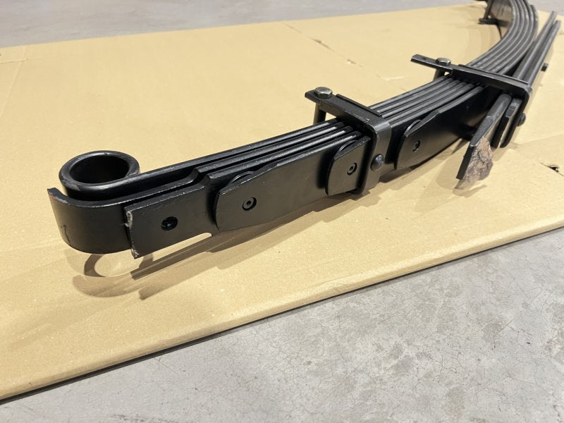 Listové pružiny podvozku zadní +50mm nosnost +600kg Toyota Hilux Revo DTC Parts — DTC Parts
