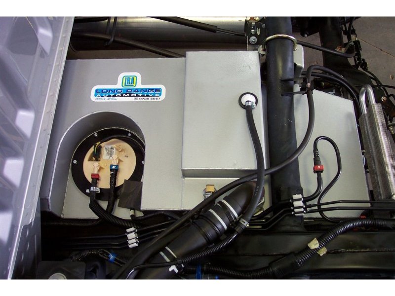 Ersatztank 140L Diesel LRA Mazda BT-50 B32 Ford Ranger PX — LRA