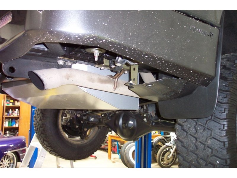 Ersatztank LRA 136L Toyota Land Cruiser Prado 150 — LRA