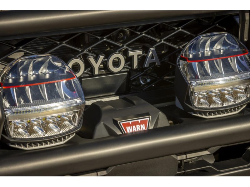 ARB Summit MkII Frontschutzbügel Stahl – Toyota Land Cruiser 70-Serie (ab MJ 2025), windenkompatibel mit Toyota-Safety-Sense-Aufnahme