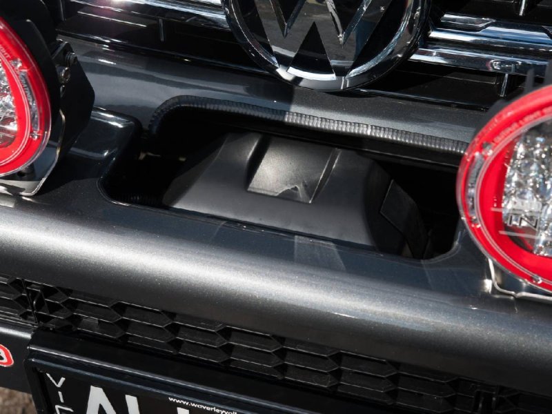 ARB Summit Combar Frontschutzbügel Stahl – VW Amarok 2010–2022 (1. Gen), windenkompatibel mit ARB Fog MkII LED