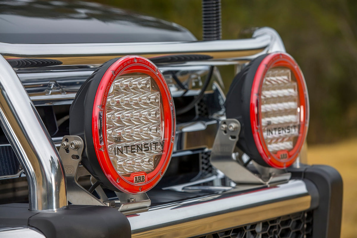 ARB Alloy Combar poliert – Detailansicht am Ford Ranger