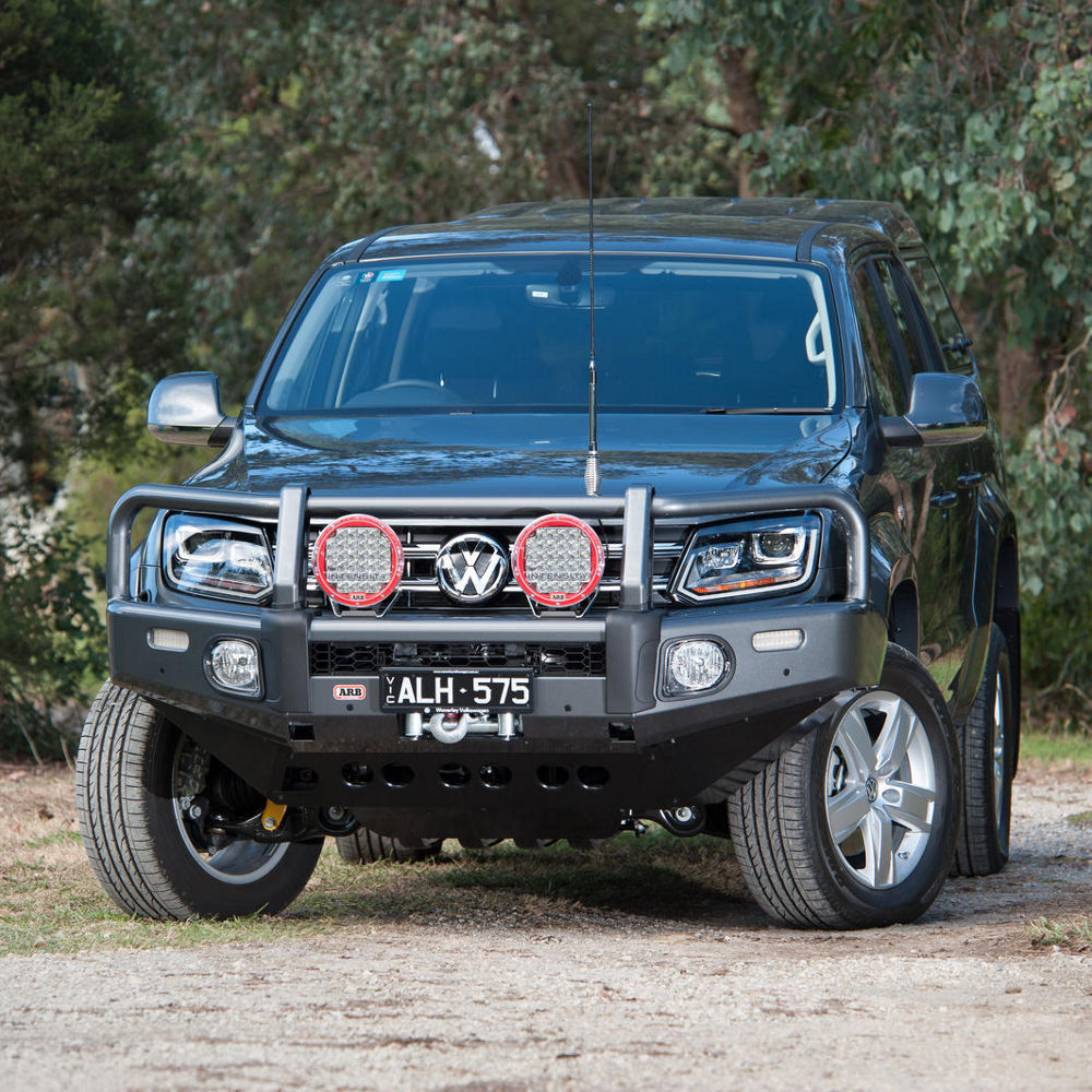 ARB Summit Bar am VW Amarok im Geländeeinsatz