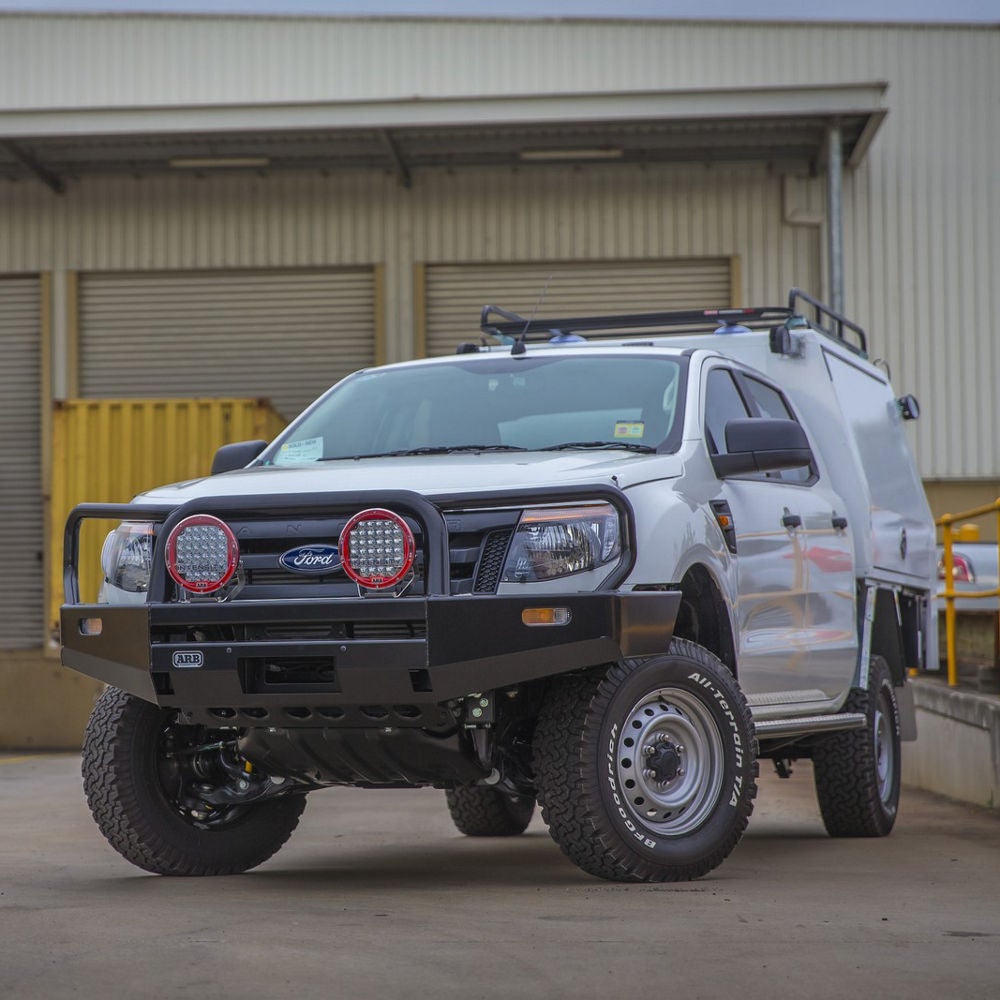 ARB Commercial Winch Bar Ford Ranger – geteiltes Design für optimalen Kühlerluftstrom