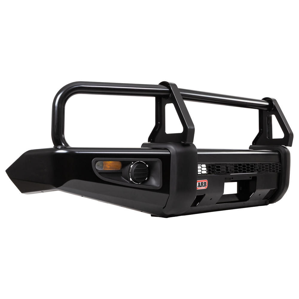ARB Deluxe Winch Bar VDJ200 – montiert am Fahrzeug