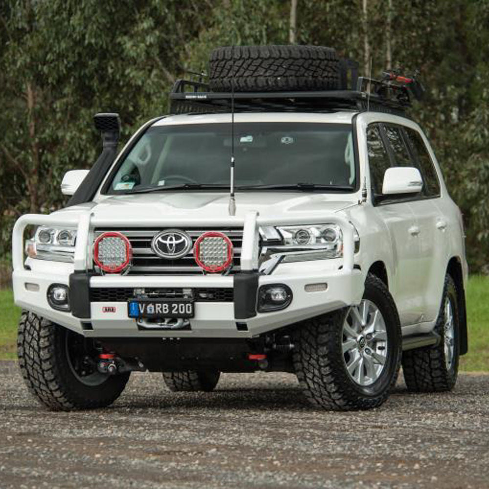ARB Summit Frontschutzbügel Toyota Land Cruiser 200 GX/GXL – Gesamtansicht